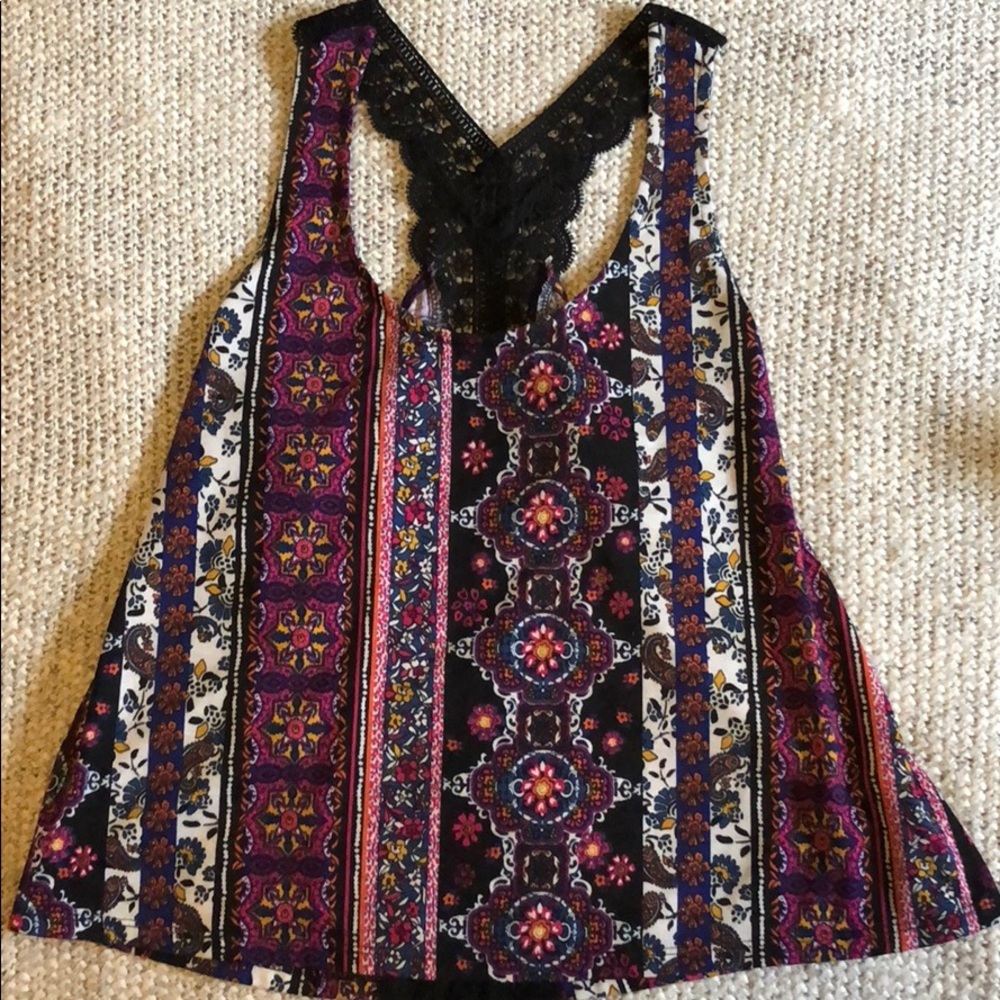 Printed crop top